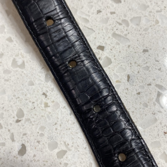 Brighton Concha belt Size XL 36 Black Silvertone buckle and concha’s FLAW - Picture 8 of 8